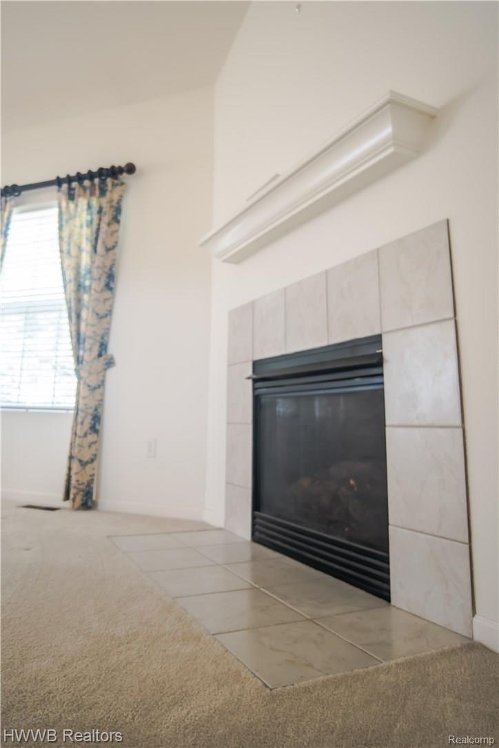 Lovely Gas Fireplace in Great Room