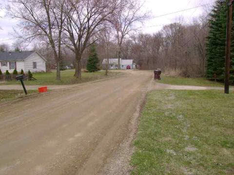 14201 Robbe Road Belleville, MI 48111 - Photo 3 of 15 683363-2.JPG