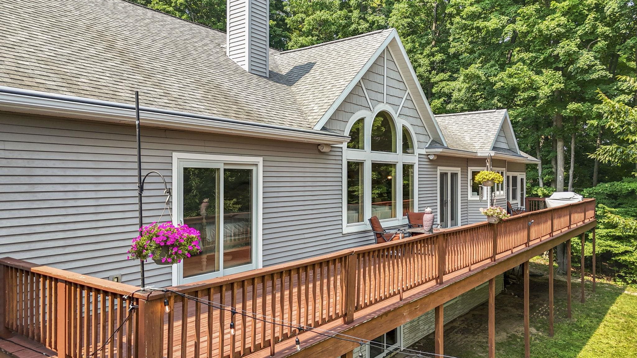 4955 Truax Lake Road Williamsburg, MI 49690 - Photo 4 of 54