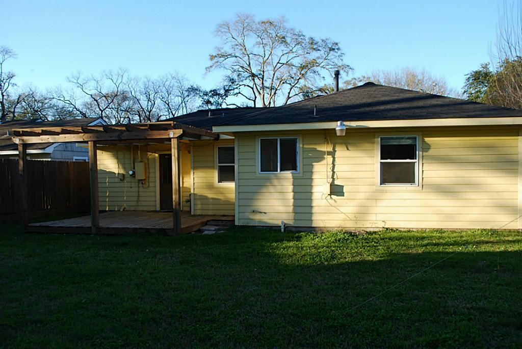 6611 Housman Houston, TX 77055 - Photo 16 of 17