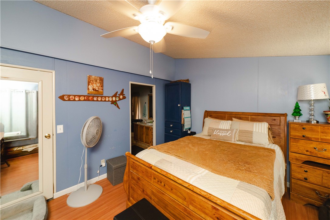 354 South Hano Road Golden Valley, AZ 86413 - Photo 22 of 57 Bedroom