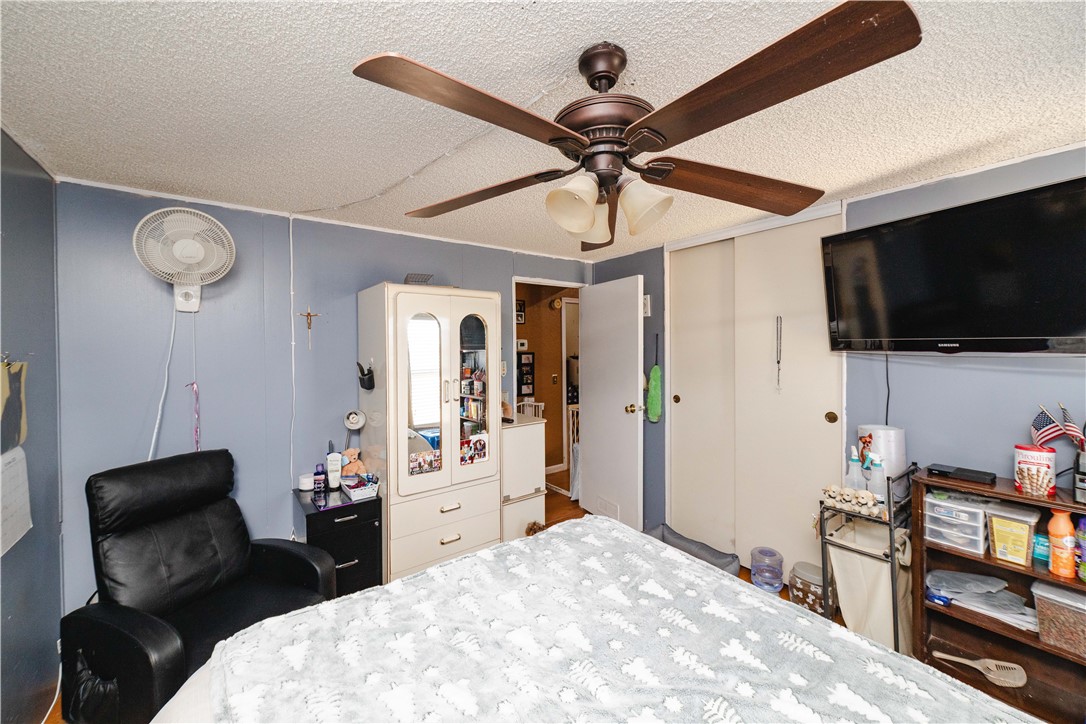 354 South Hano Road Golden Valley, AZ 86413 - Photo 30 of 57 Bedroom