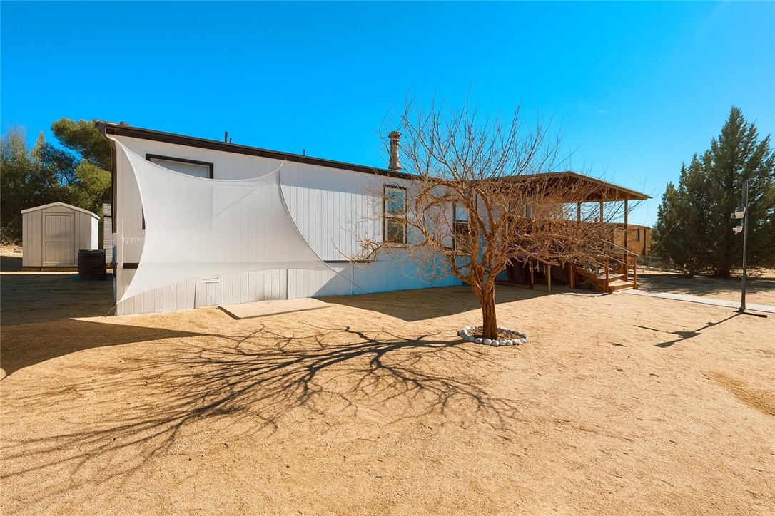 354 South Hano Road Golden Valley, AZ 86413 - Photo 3 of 57 Gallery Image 3