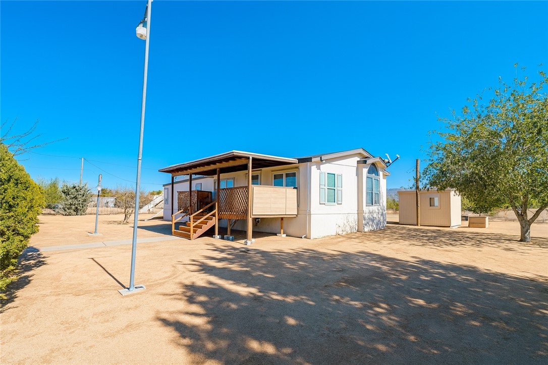 354 South Hano Road Golden Valley, AZ 86413 - Photo 4 of 57 Gallery Image 4