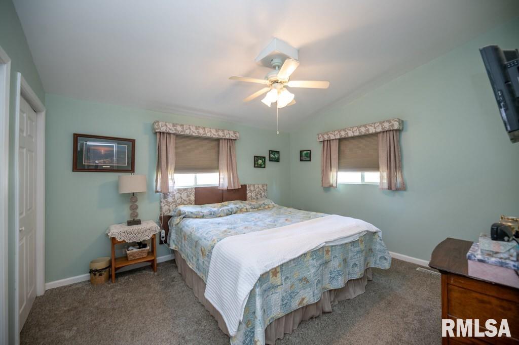 18519 Main Street Trivoli, IL 61569 - Photo 17 of 42