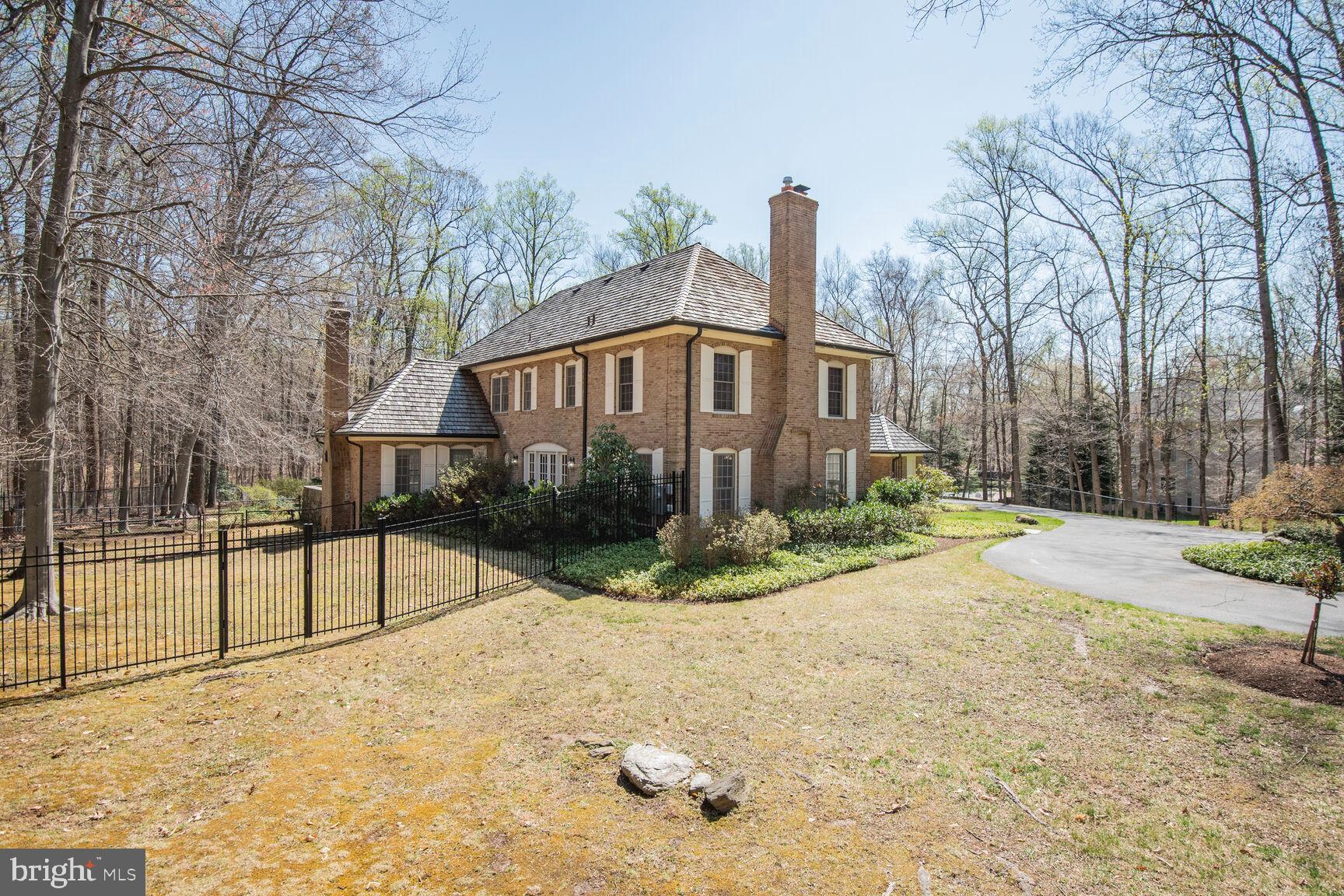 10101 Bentcross Drive Potomac, MD 20854 - Photo 40 of 44 a view of backyard of the house