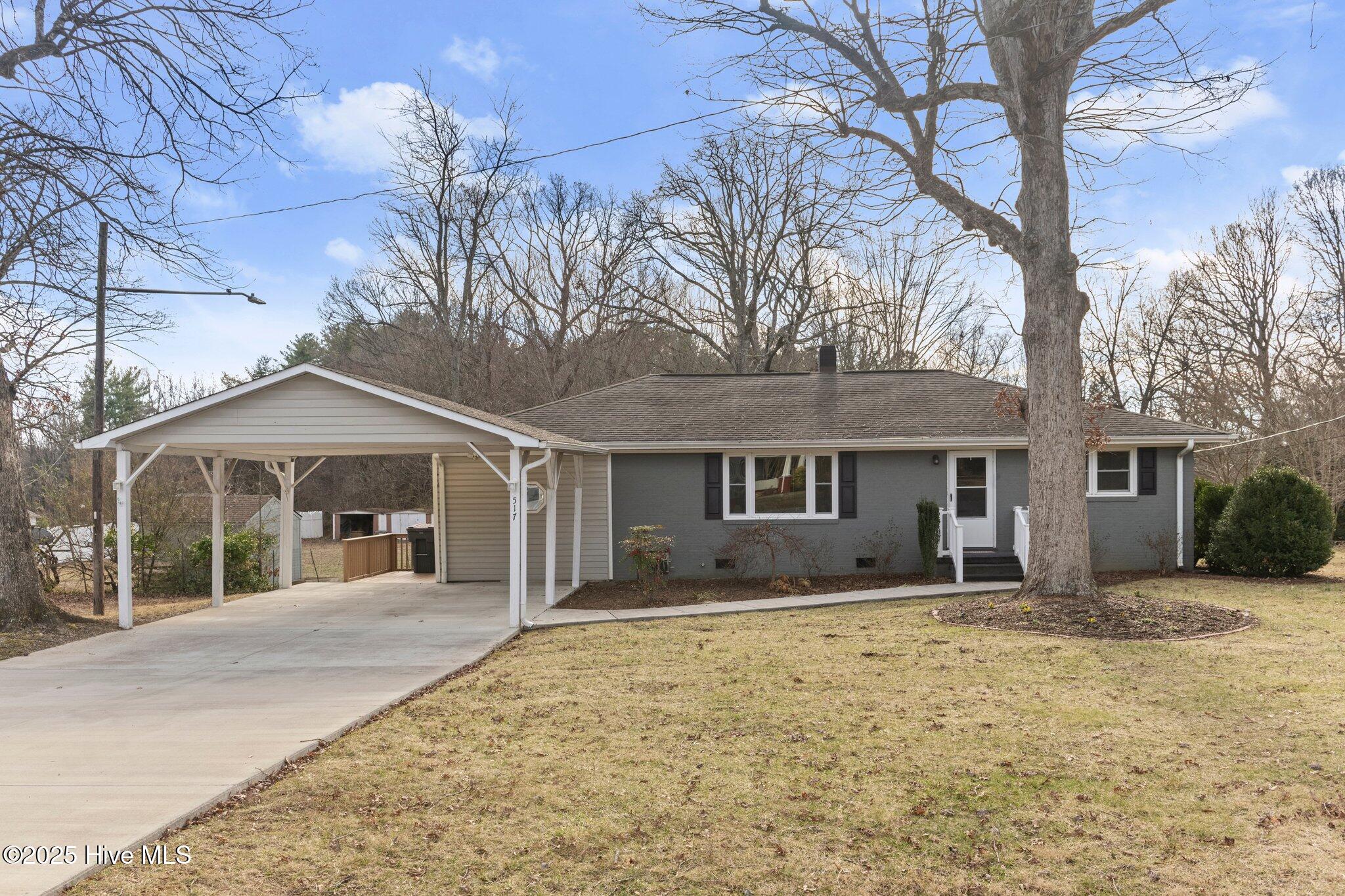 517 Triangle Road Reidsville, NC 27320 - Photo 1 of 32 1-web-or-mls-DSC_4117