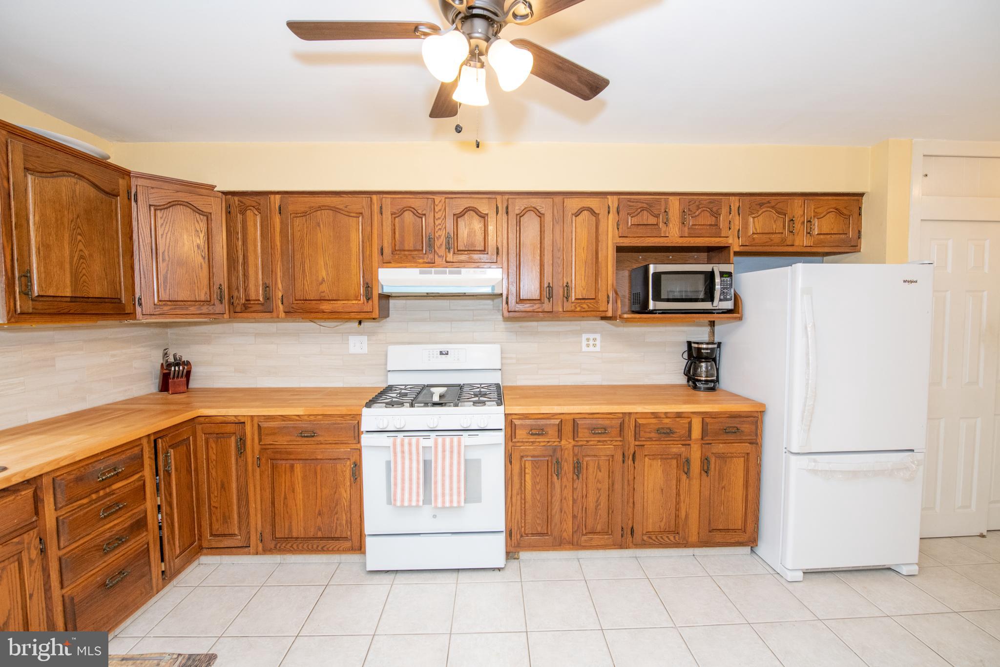 3800 Nedla Road Philadelphia, PA 19154 - Photo 15 of 45