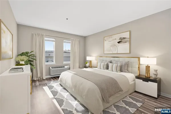 $2,700 | 905 River Road, Unit 224, Edgewater, NJ 07020