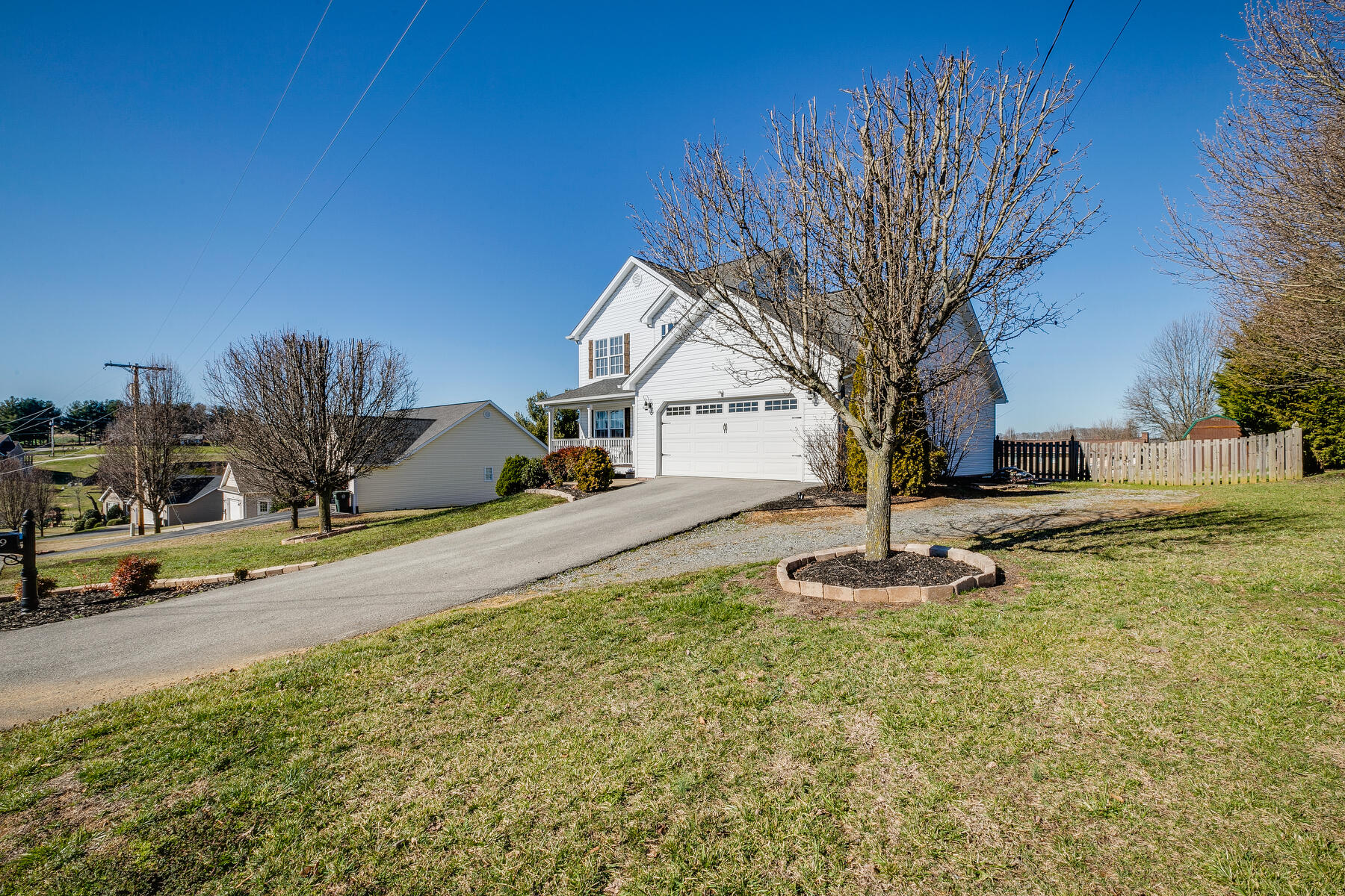 549 Walkers Bend Road Gray, TN 37615 - Photo 3 of 44 003