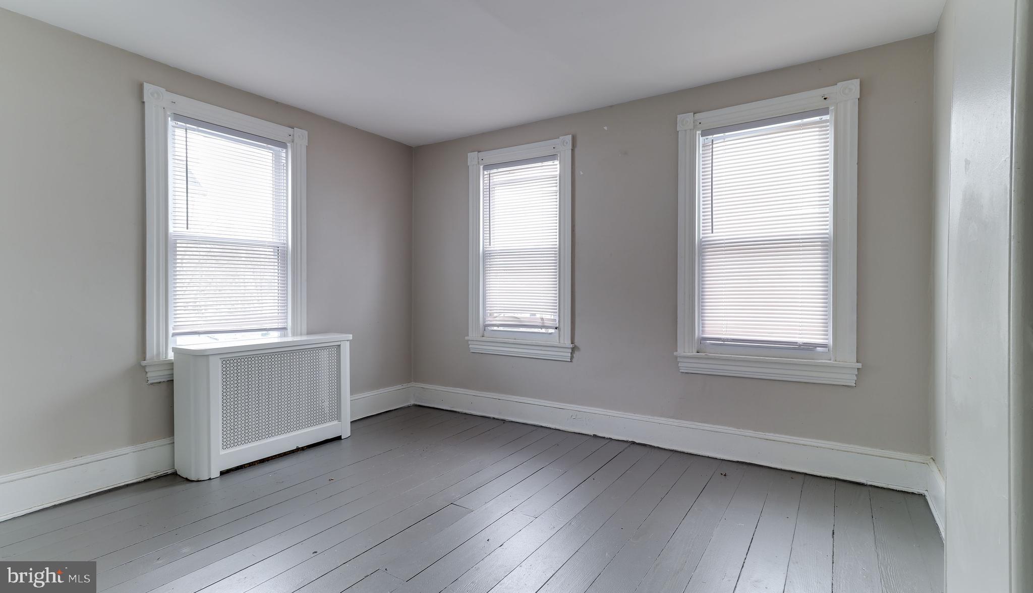 112 8th Street Salem, NJ 08079 - Photo 11 of 14