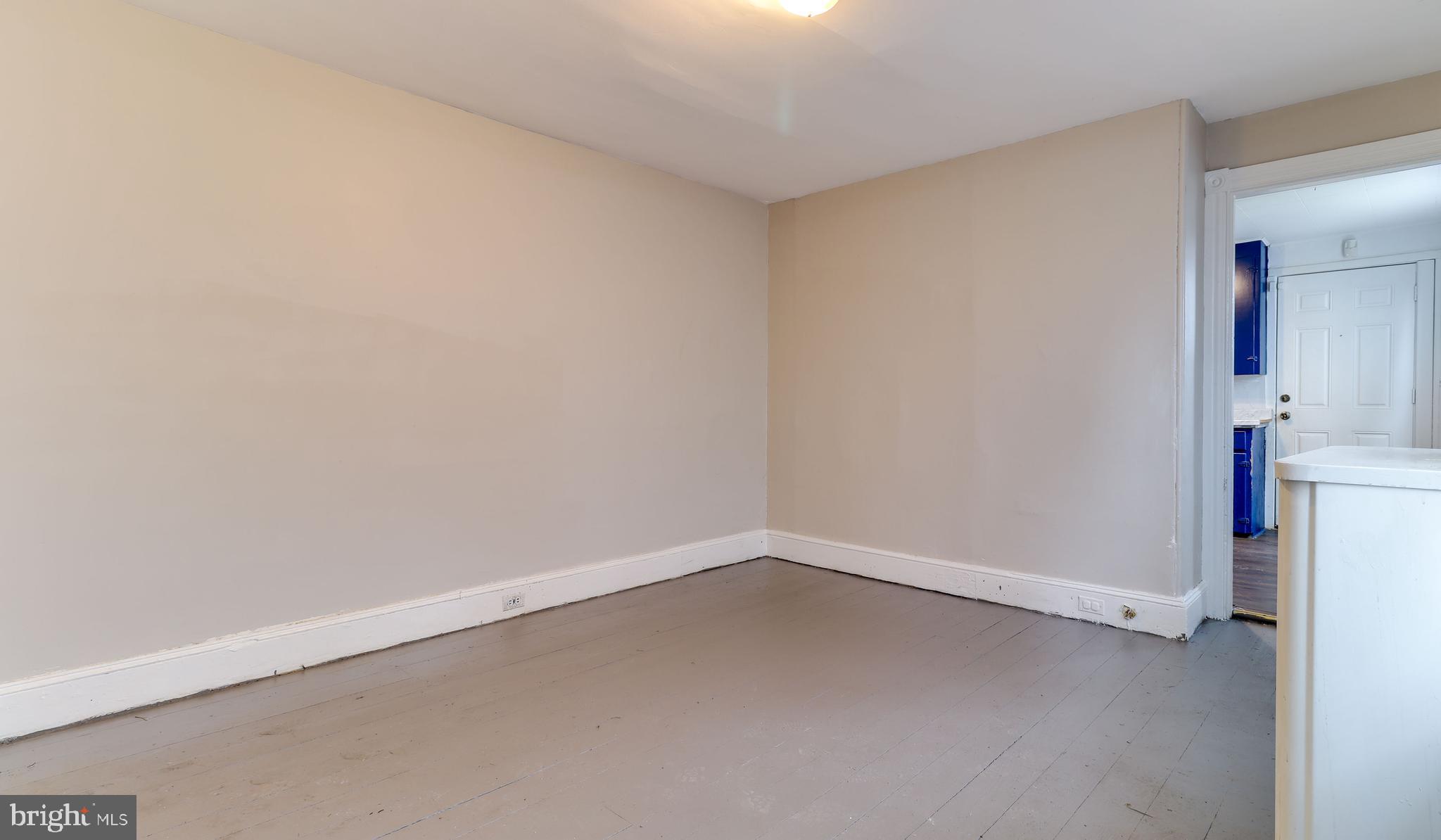 112 8th Street Salem, NJ 08079 - Photo 4 of 14