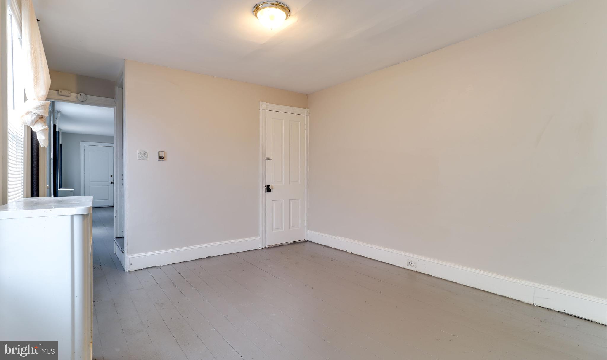 112 8th Street Salem, NJ 08079 - Photo 6 of 14