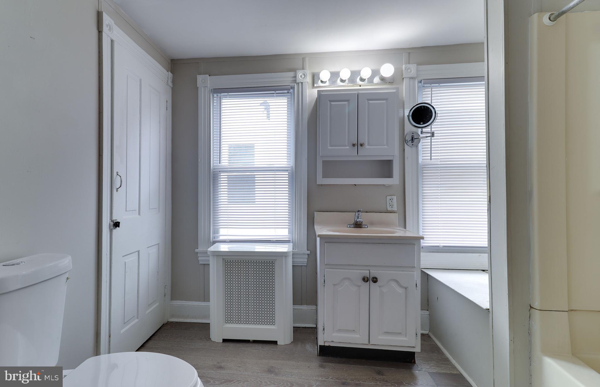 112 8th Street Salem, NJ 08079 - Photo 9 of 14