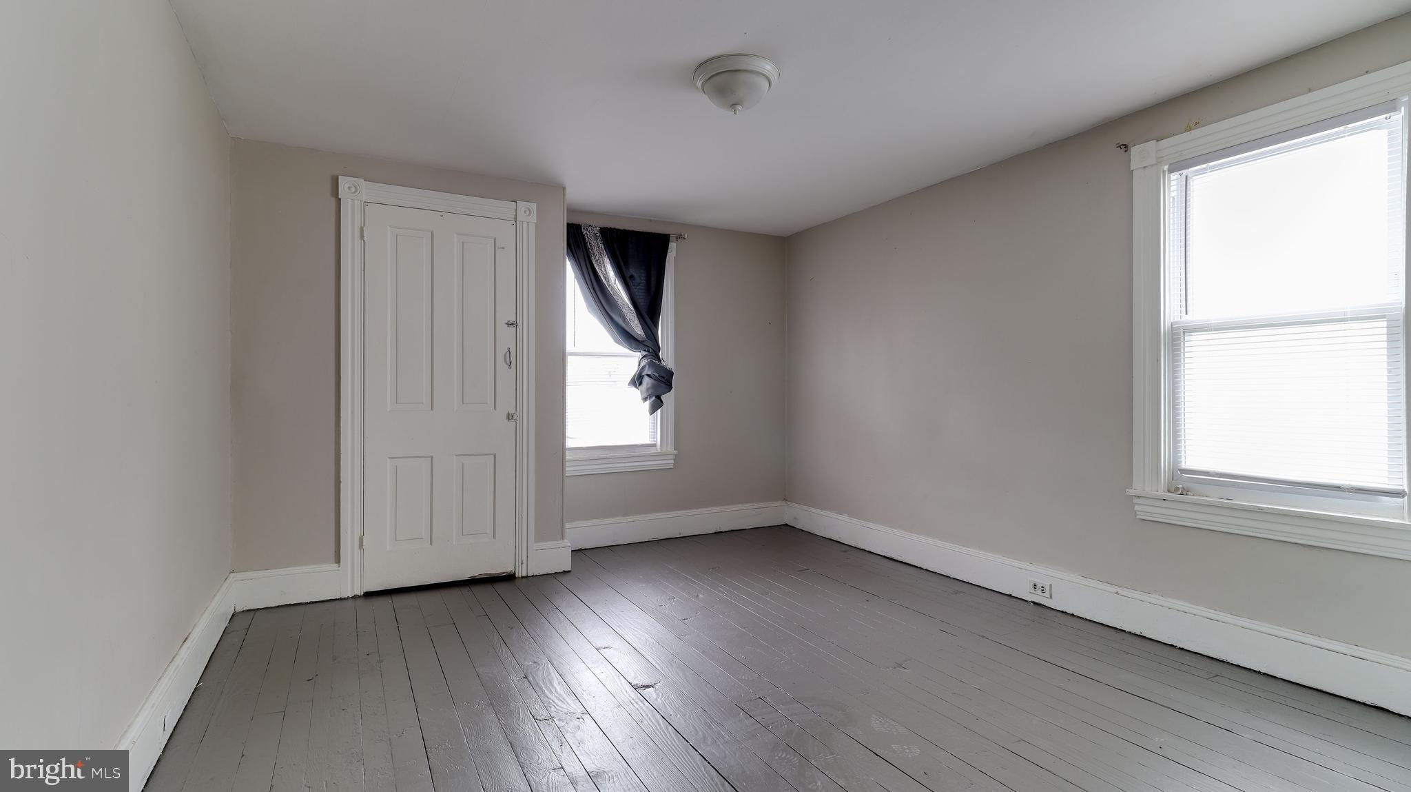 112 8th Street Salem, NJ 08079 - Photo 10 of 14