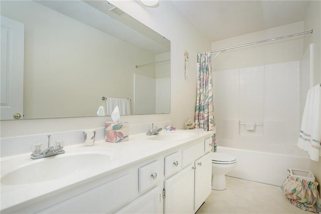 14462 Cherry Ridge Road Carmel, IN 46033 - Photo 17 of 39 Gallery Image 17