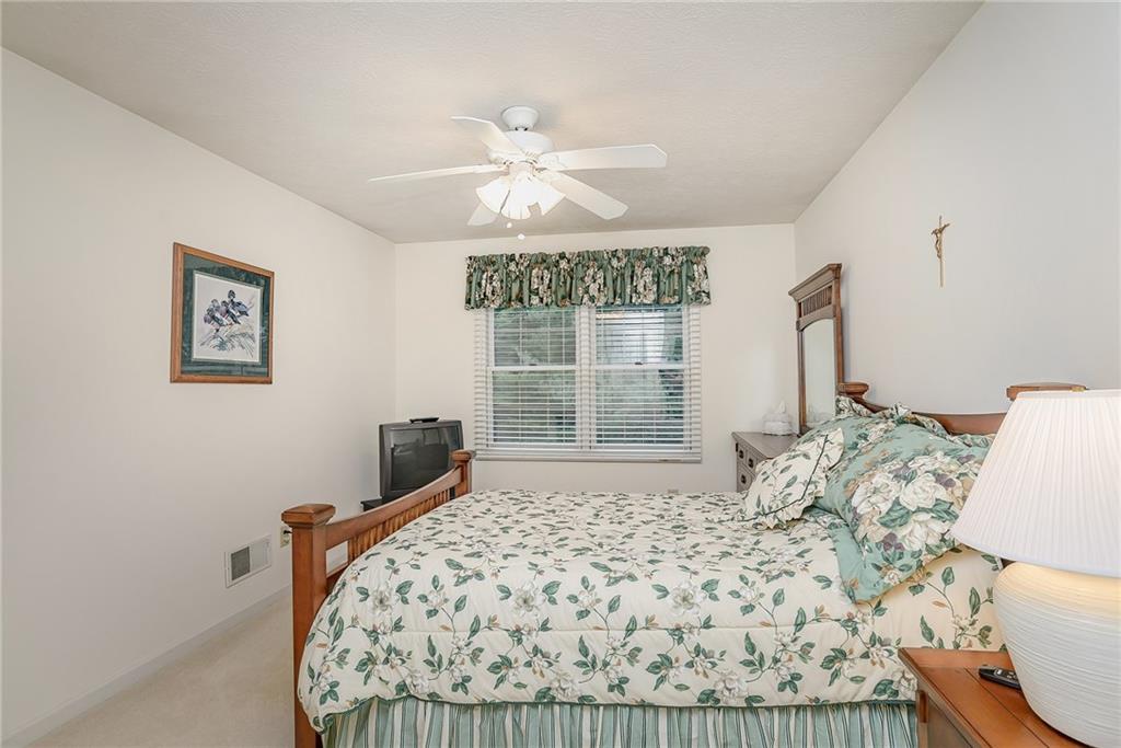 14462 Cherry Ridge Road Carmel, IN 46033 - Photo 18 of 39 Gallery Image 18