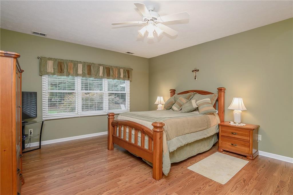 14462 Cherry Ridge Road Carmel, IN 46033 - Photo 21 of 39 Gallery Image 21