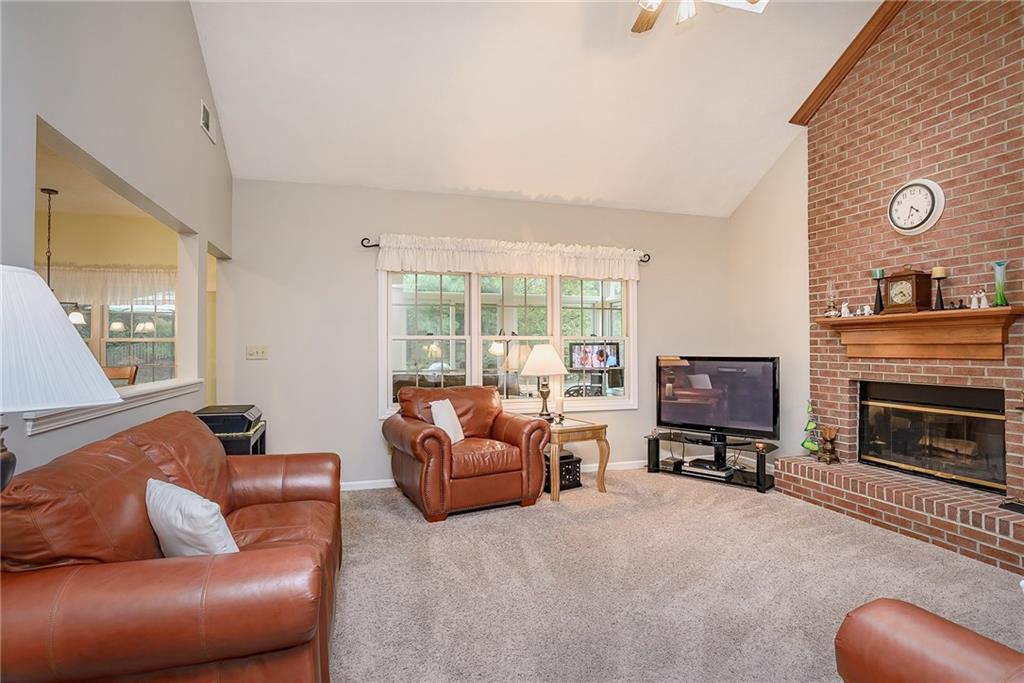 14462 Cherry Ridge Road Carmel, IN 46033 - Photo 10 of 39 Gallery Image 10
