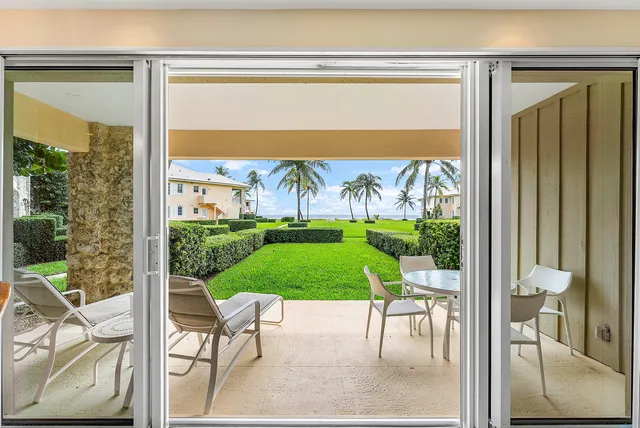 $1,275,000 | 2103 South Ocean Boulevard, Unit 4B, Delray Beach, FL 33483