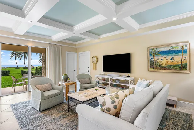 $1,275,000 | 2103 South Ocean Boulevard, Unit 4B, Delray Beach, FL 33483