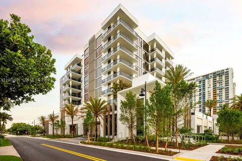$3,555,000 | 305 Briny Avenue, Unit 405, Pompano Beach, FL 33062