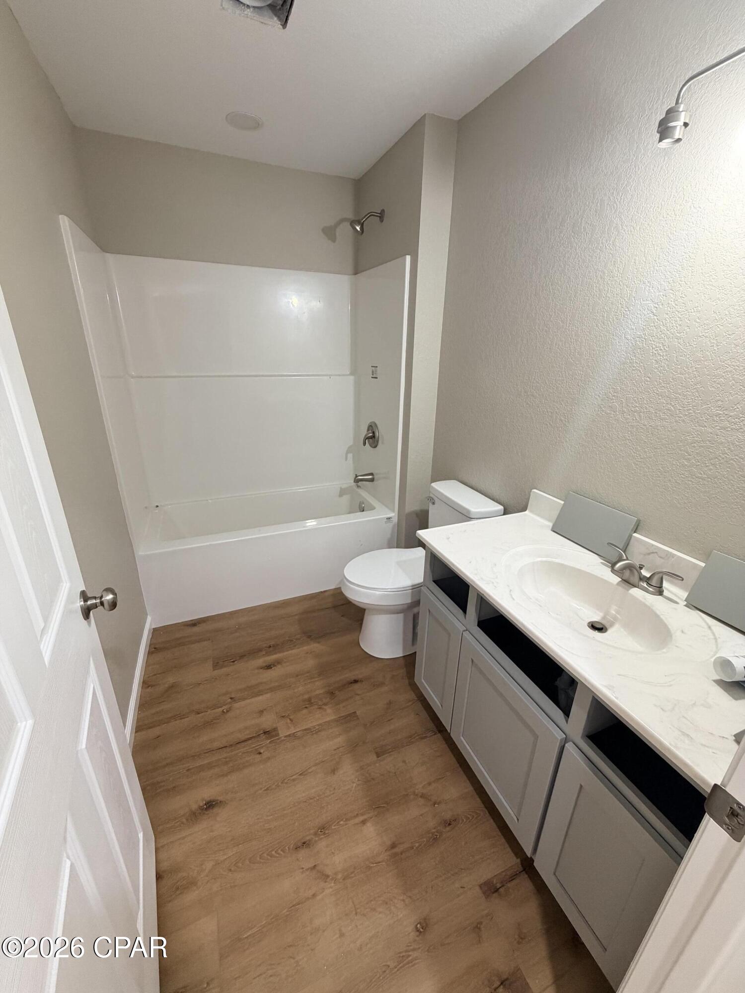 6636 Grande Oak Loop Grand Ridge, FL 32442 - Photo 5 of 12