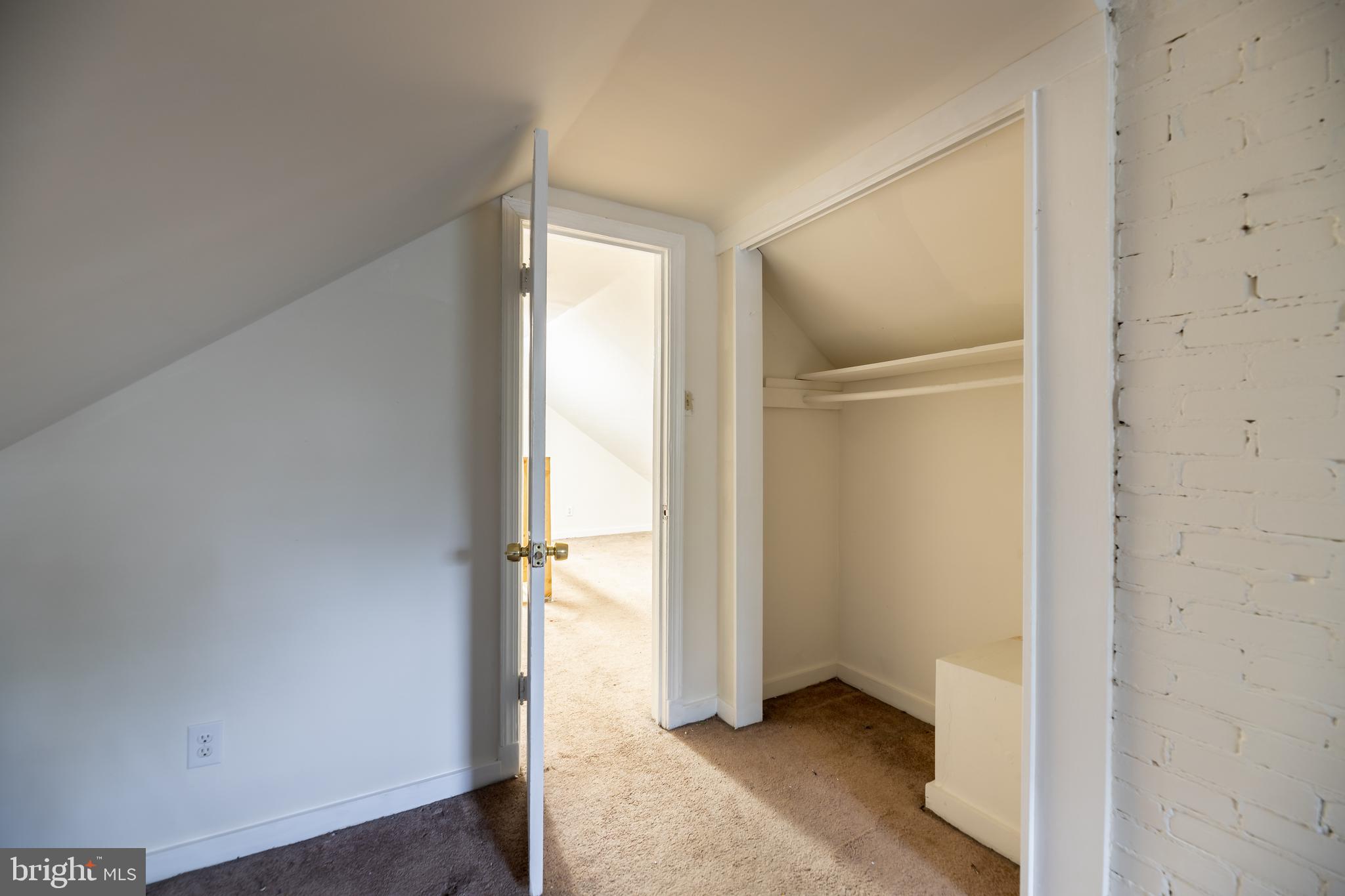 10704 Inwood Avenue Silver Spring, MD 20902 - Photo 17 of 21 Gallery Image 17