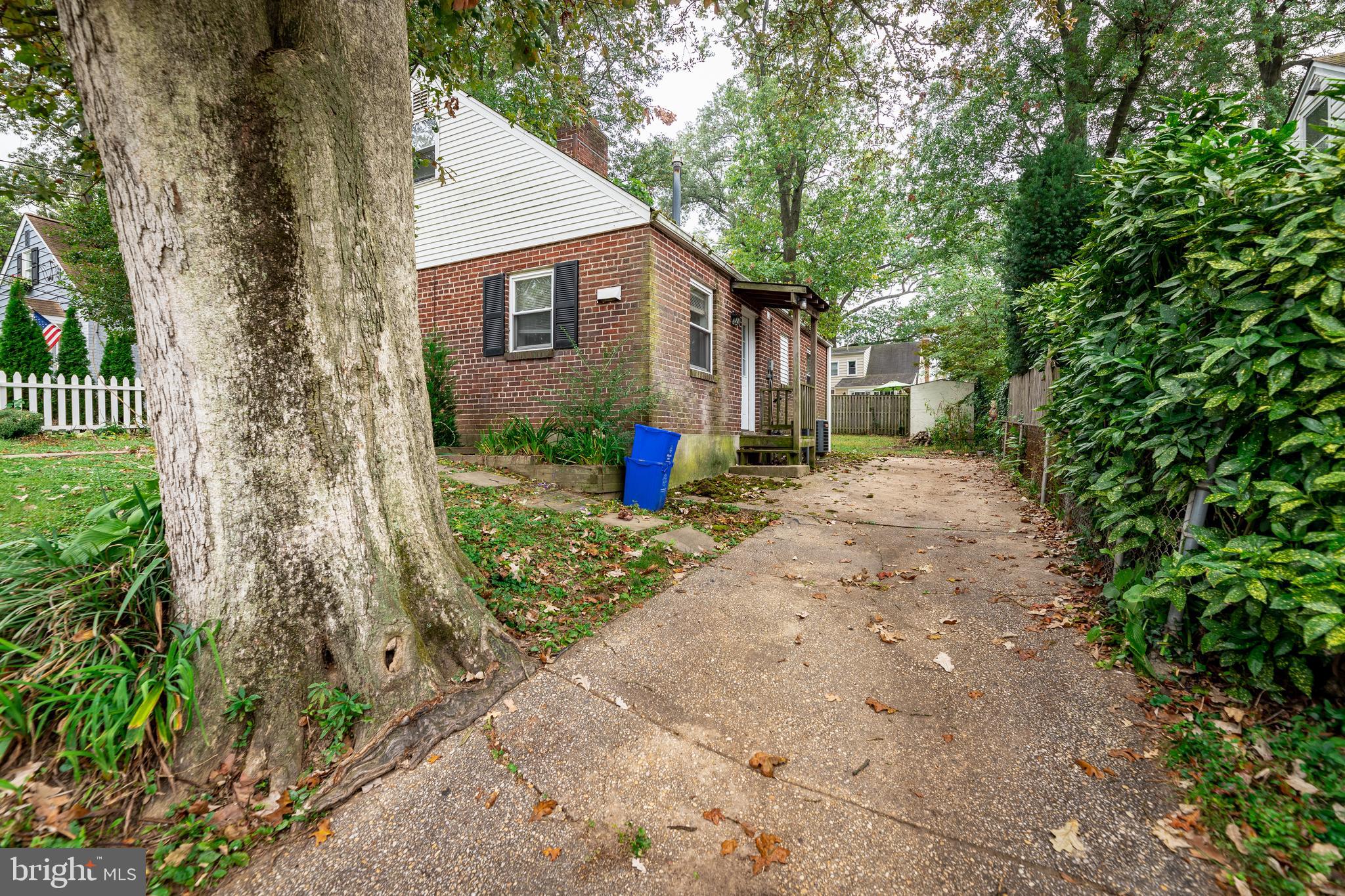 10704 Inwood Avenue Silver Spring, MD 20902 - Photo 4 of 21 Gallery Image 4