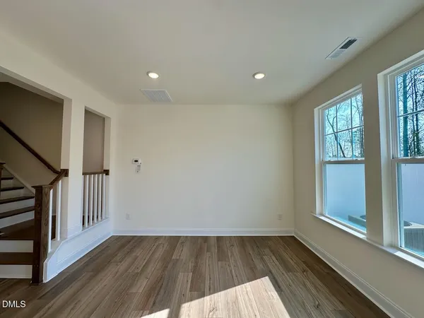 $1,895 | 931 Kensley Grv Lane, Fuquay-Varina, NC 27526