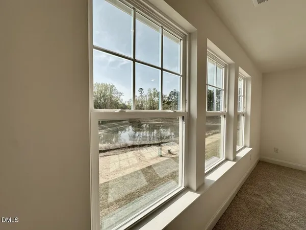 $1,895 | 931 Kensley Grv Lane, Fuquay-Varina, NC 27526