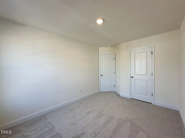 $1,895 | 931 Kensley Grv Lane, Fuquay-Varina, NC 27526