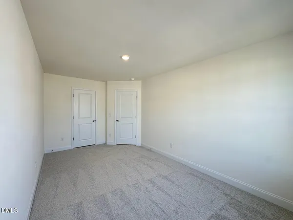 $1,895 | 931 Kensley Grv Lane, Fuquay-Varina, NC 27526