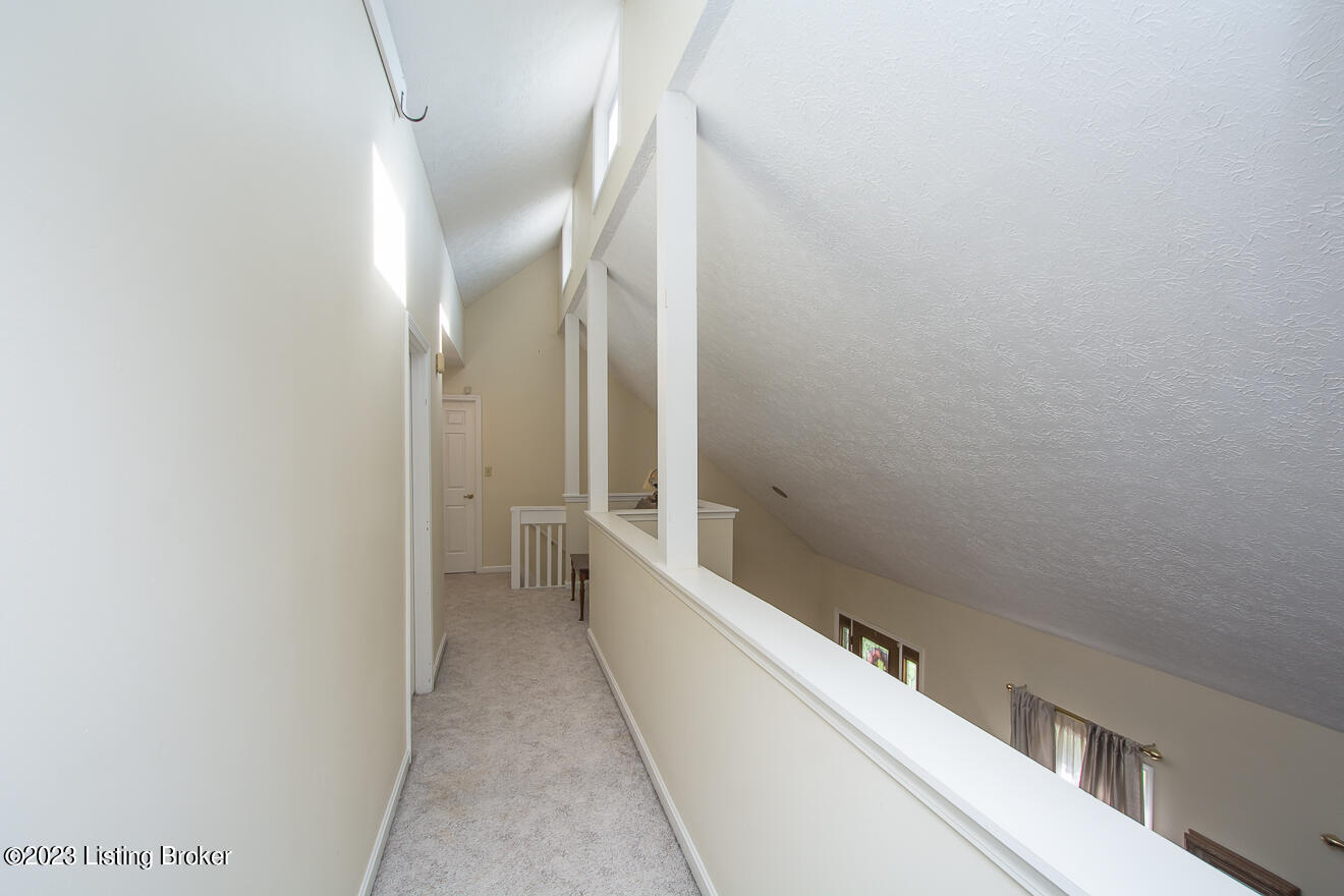 11707 Cedardale Road Anchorage, KY 40223 - Photo 29 of 51 Cedardale-55
