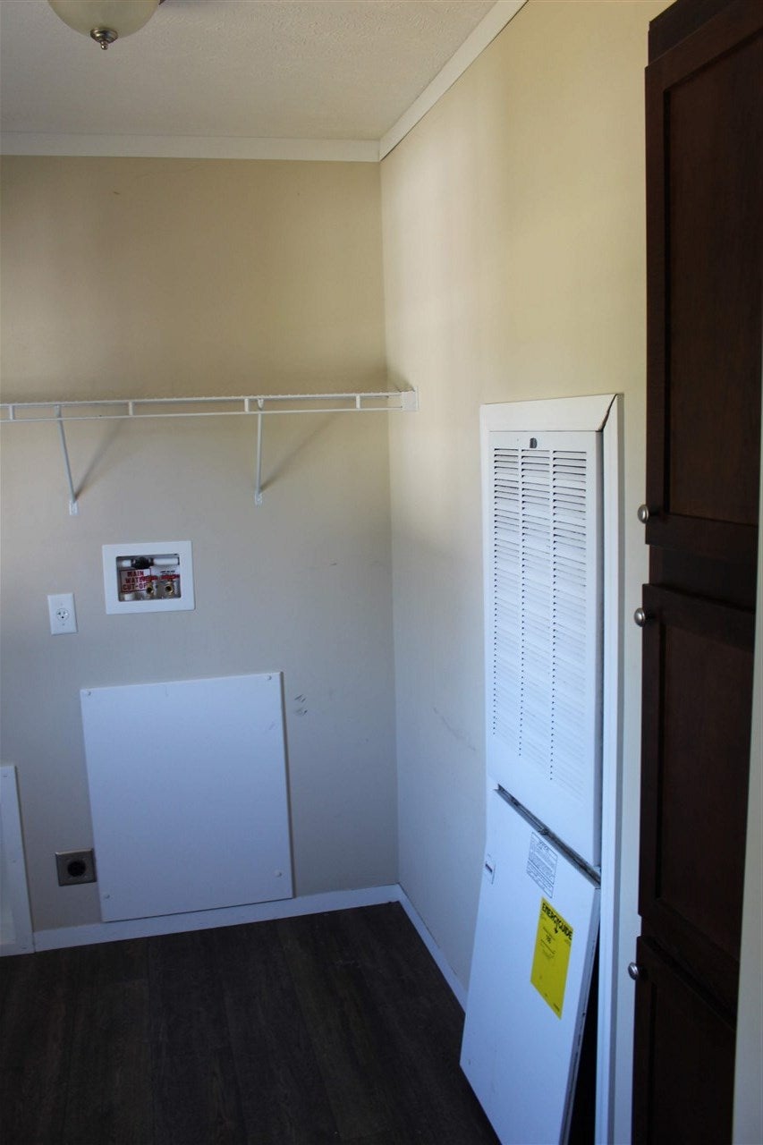 347 Hedrick Road Scott Depot, WV 25560 - Photo 14 of 32 Gallery Image 14