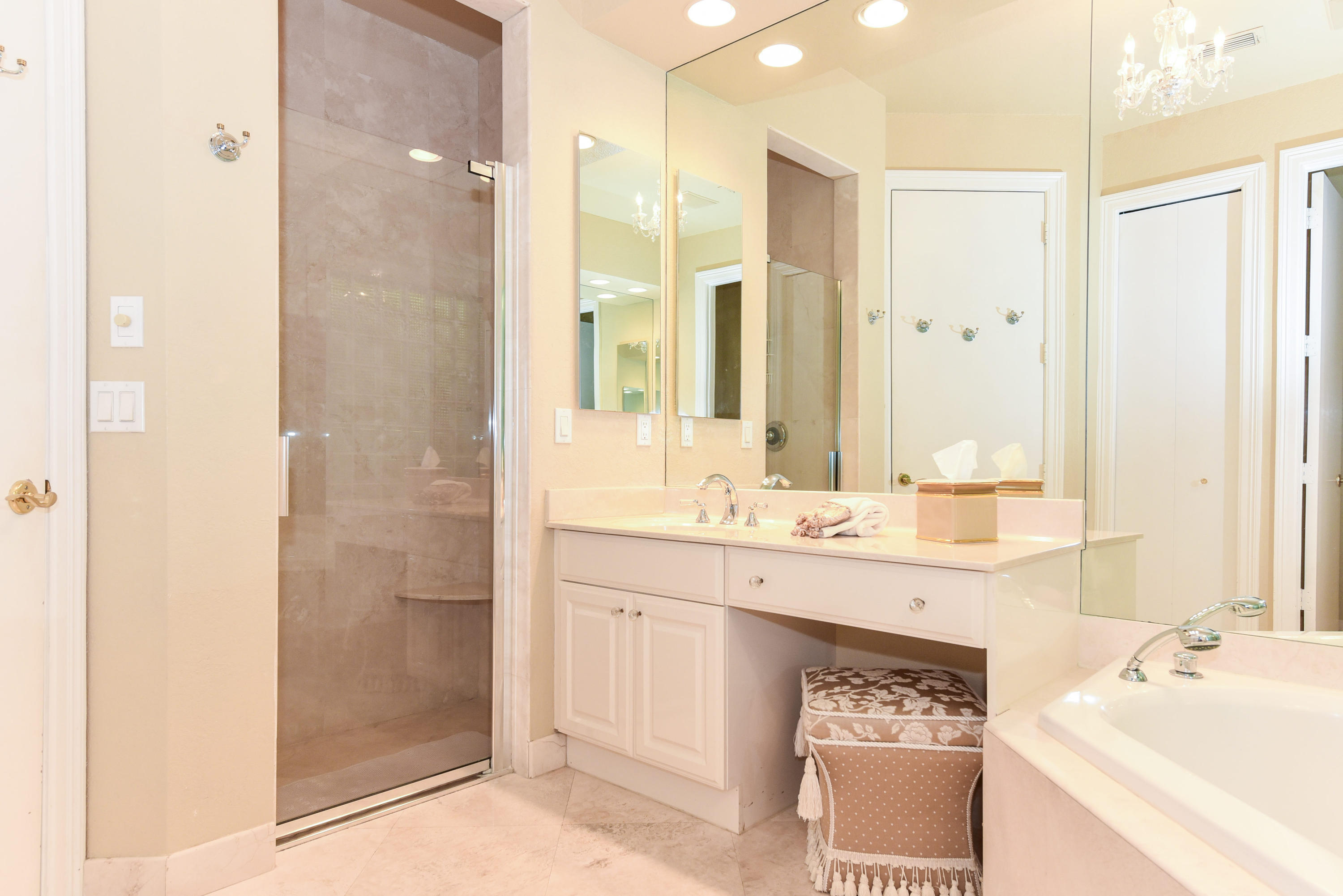 4075 Briarcliff Circle Boca Raton, FL 33496 - Photo 17 of 53 Master Bathroom 2