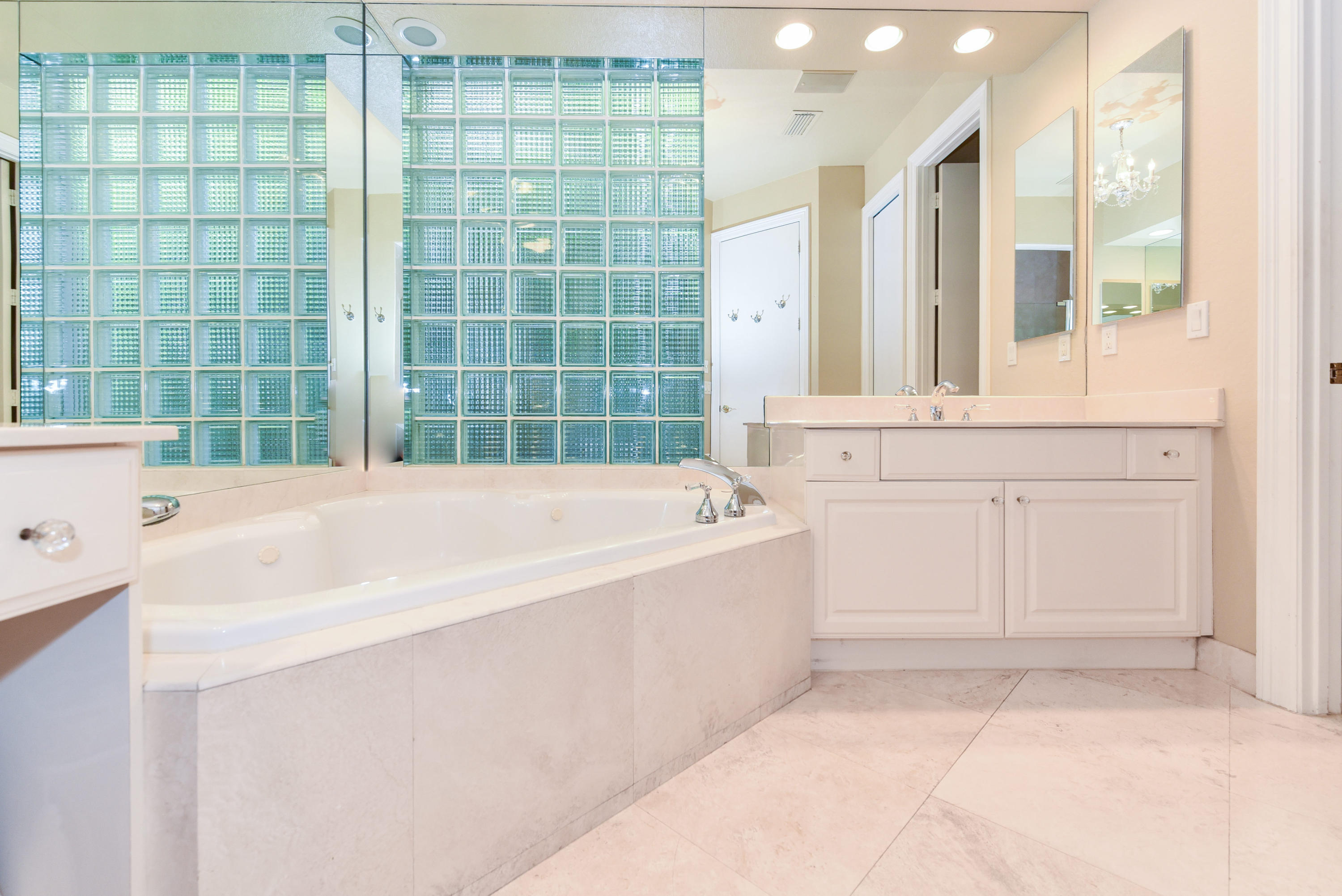 4075 Briarcliff Circle Boca Raton, FL 33496 - Photo 18 of 53 Master Bathroom 3