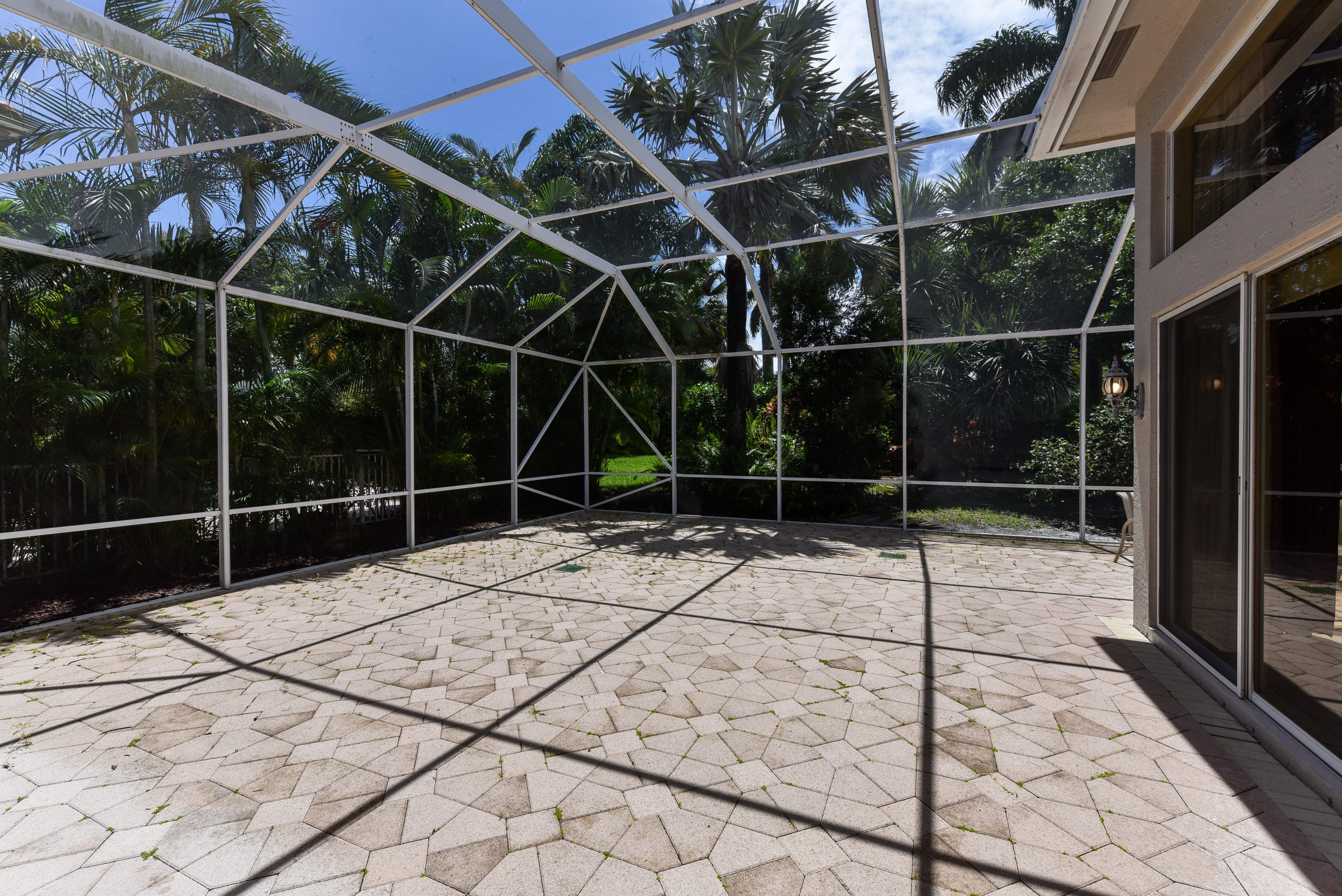 4075 Briarcliff Circle Boca Raton, FL 33496 - Photo 27 of 53 Large Screened In Patio