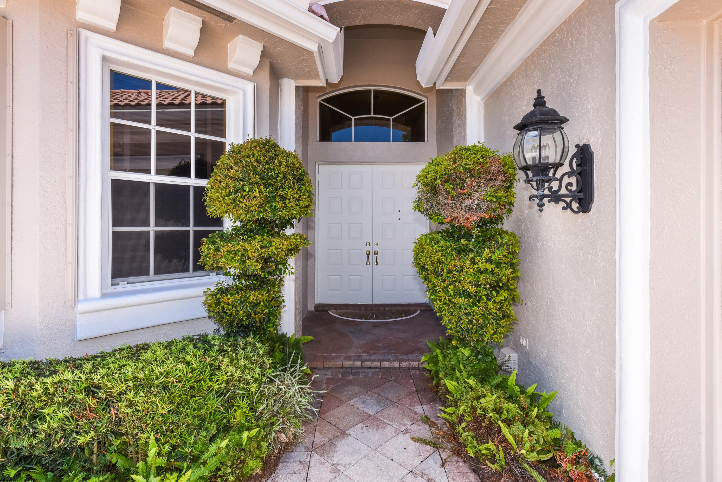4075 Briarcliff Circle Boca Raton, FL 33496 - Photo 4 of 53 Entrance