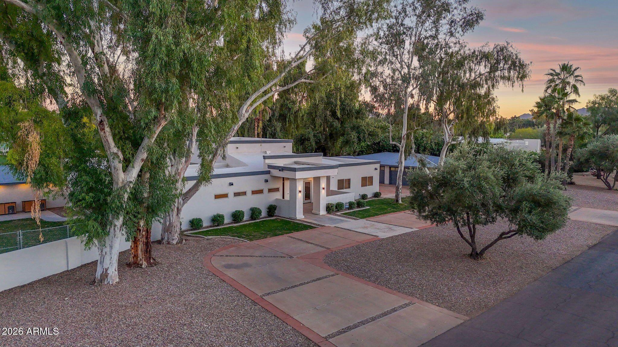 11813 North Blackheath Road Scottsdale, AZ 85254 - Photo 45 of 55 a view of a house with a garden