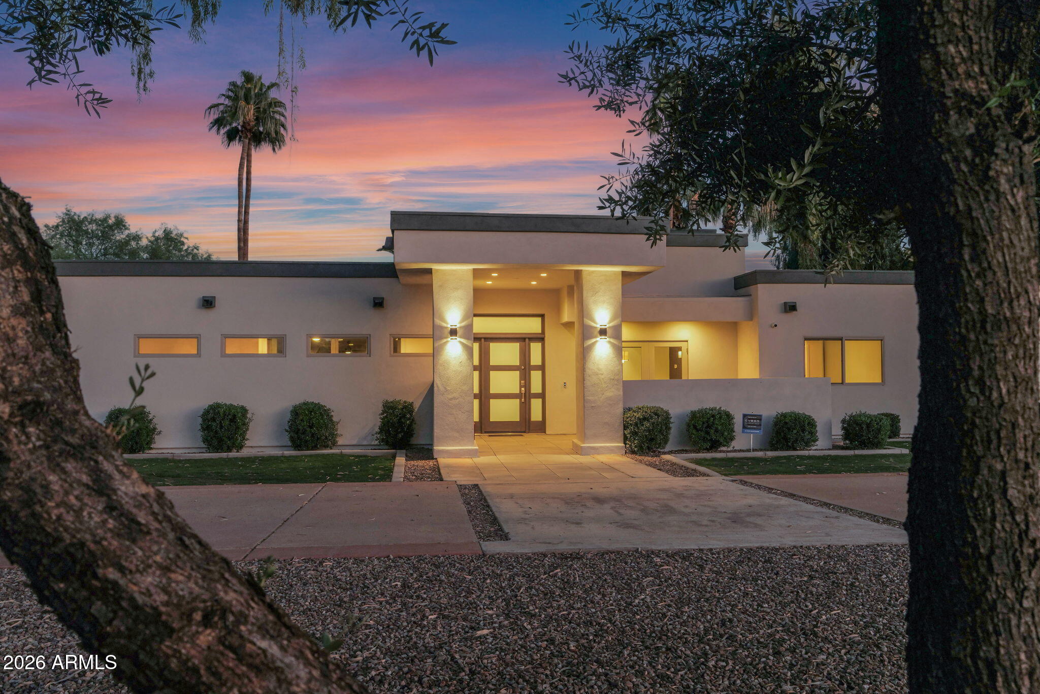 11813 North Blackheath Road Scottsdale, AZ 85254 - Photo 46 of 55 Sunset - Front of Home