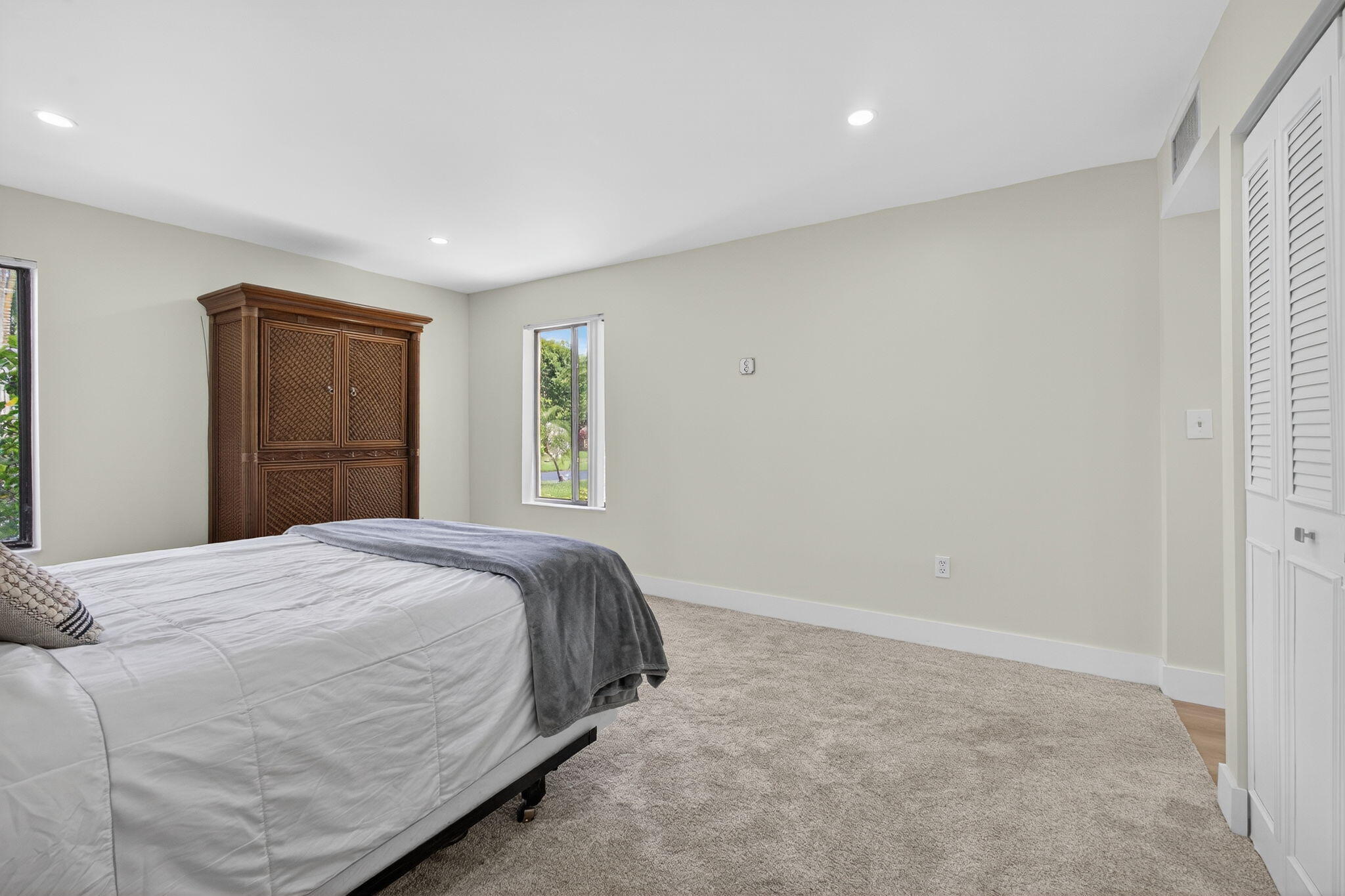 5335 Southeast Miles Grant Road, Unit 102 Stuart, FL 34997 - Photo 24 of 38 28-web-or-mls-5D1A9260