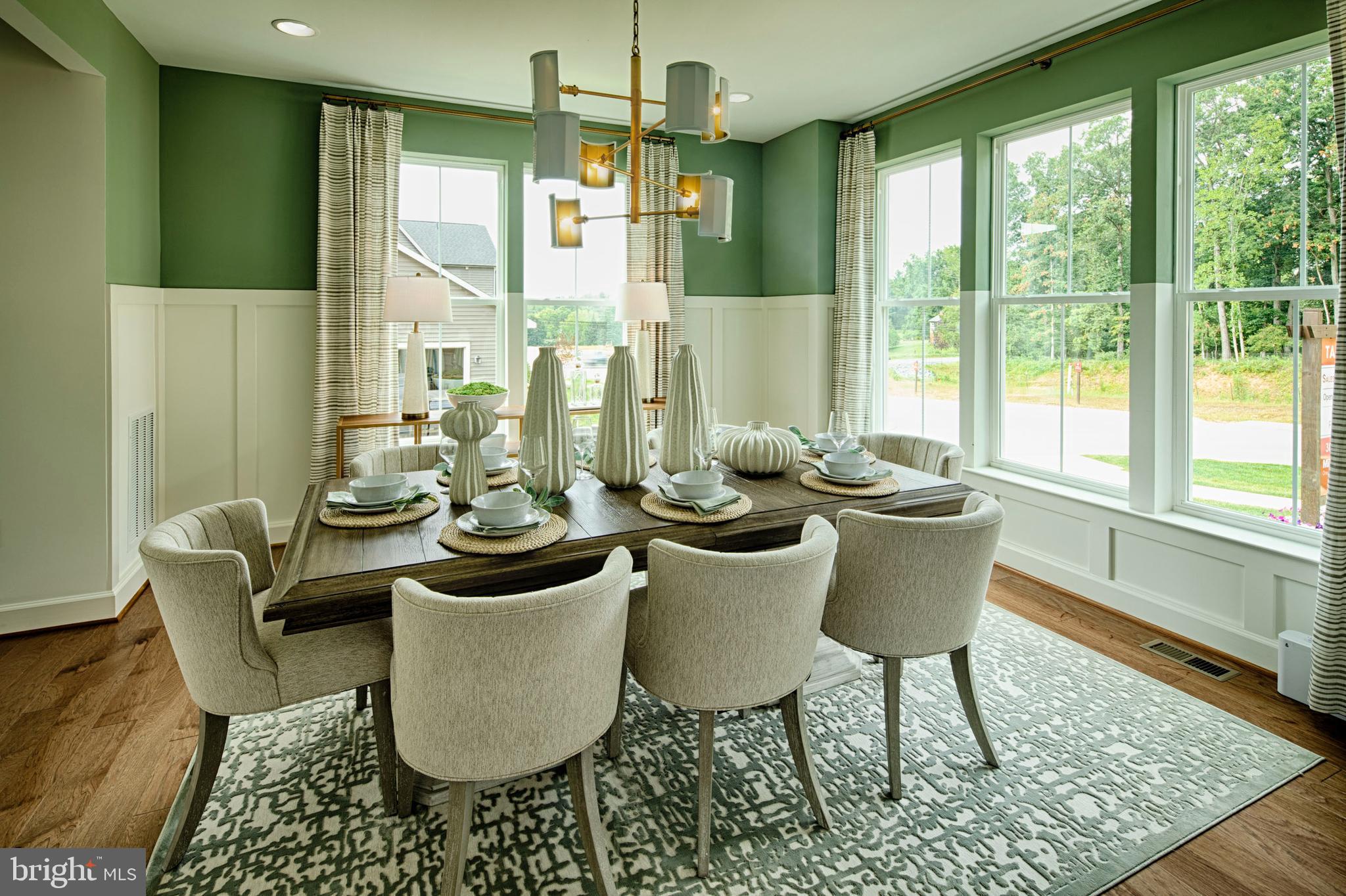 8564 Sunell Lane Ellicott City, MD 21043 - Photo 2 of 20