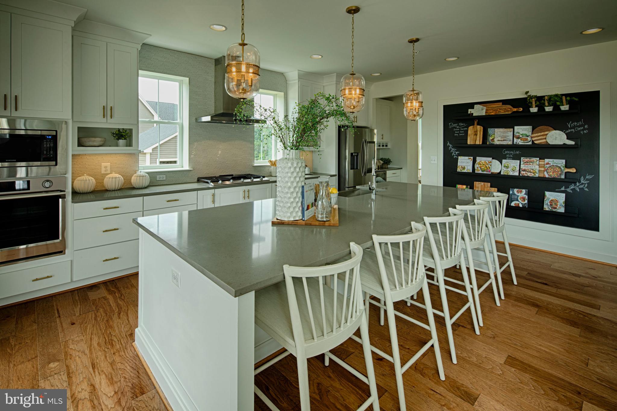 8564 Sunell Lane Ellicott City, MD 21043 - Photo 4 of 20