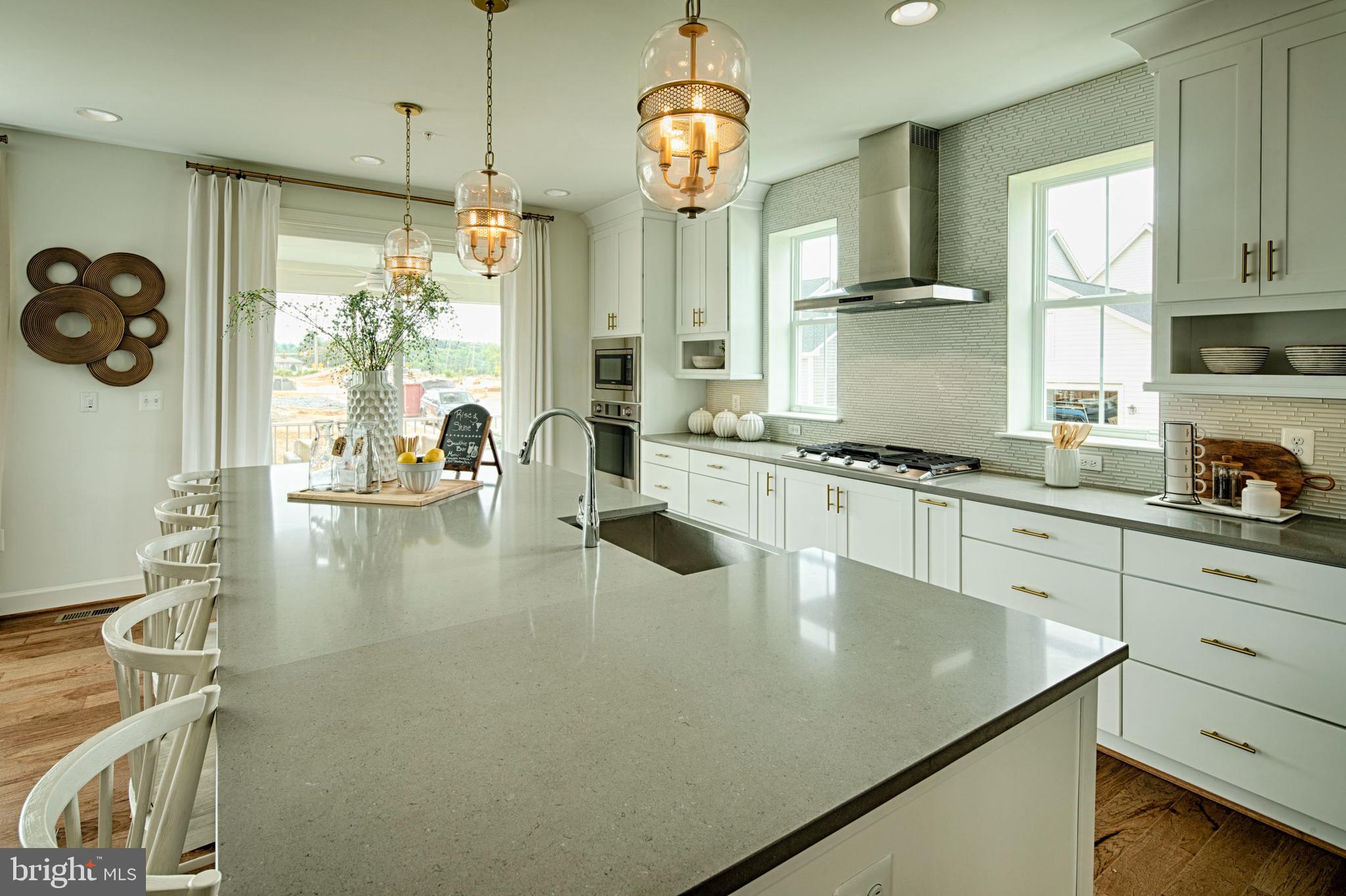 8564 Sunell Lane Ellicott City, MD 21043 - Photo 5 of 20