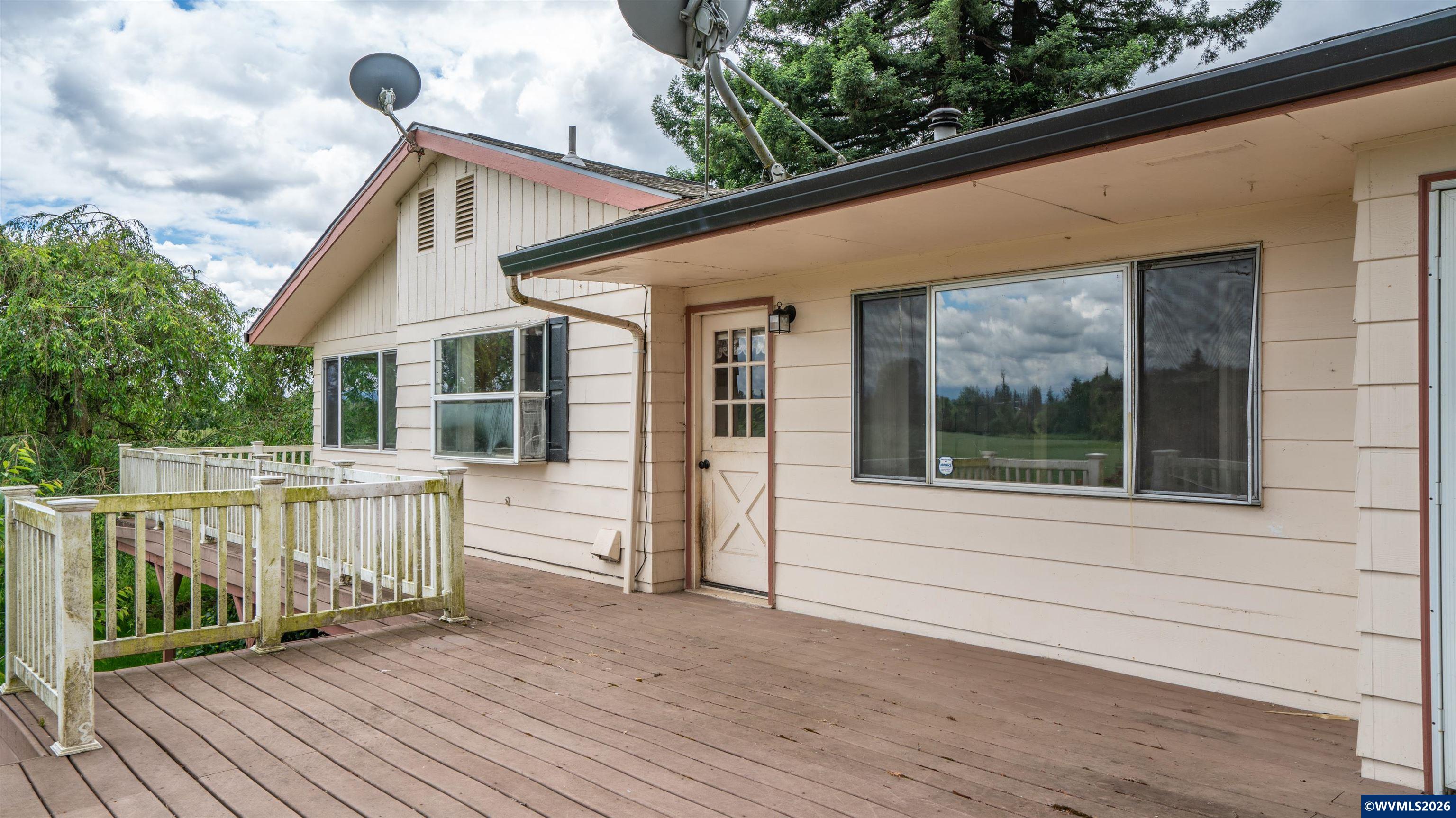 12984 Elliott Prairie Road Northeast Woodburn, OR 97071 - Photo 20 of 48