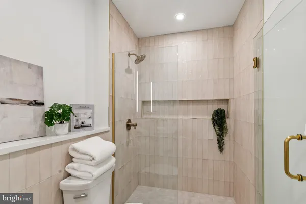 $1,971 | 20-30 West Allens Lane, Unit 313, Philadelphia, PA 19119