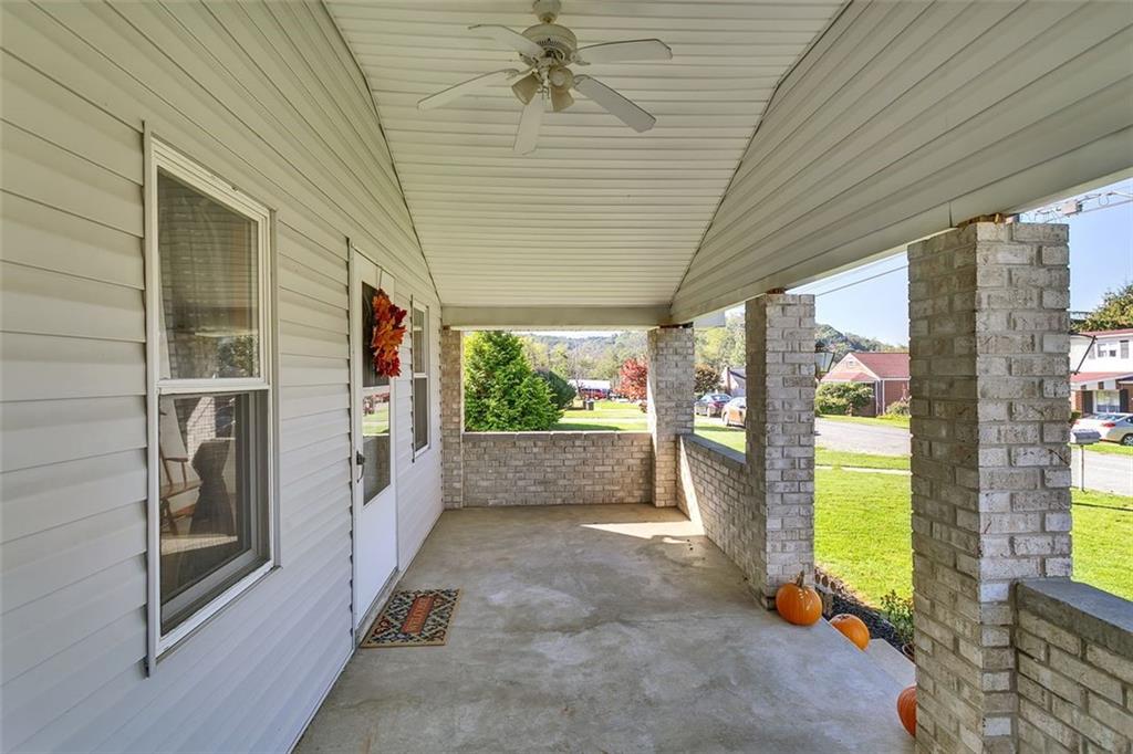 224 Trailer Boulevard Lower Burrell, PA 15068 - Photo 7 of 24 a view of an entryway
