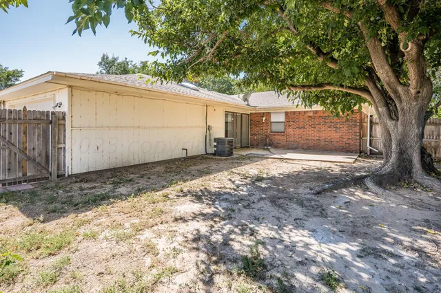 $1,800 | 6705 Brandon Lane, Amarillo, TX 79109