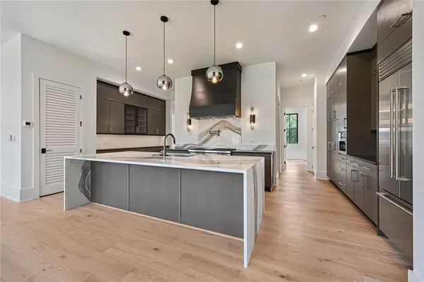 $1,445,000 | 8200 Main Street, Unit 1208, Woodstock, GA 30188